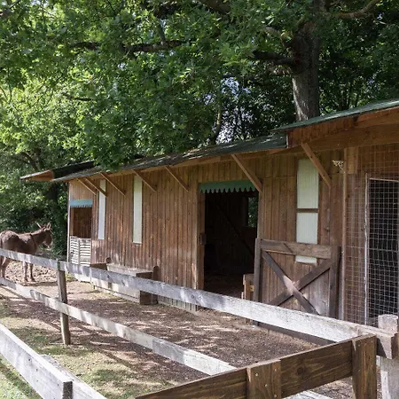 Nyaraló Les Paradoux